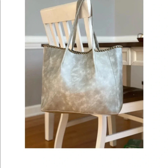 B-low the the belt studded tore bag - Picture 12 of 12